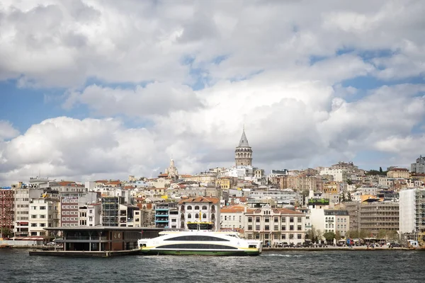 Istanbul Turcja Października 2018 Prom Pasażerski Sehir Hatlari Gumussu Zadokowany — Zdjęcie stockowe