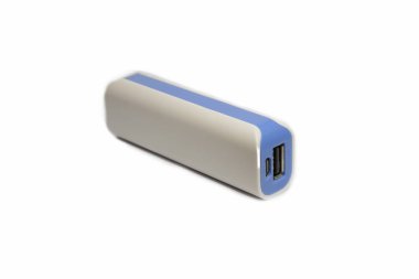 Powerbank izole beyaz arka plan üzerinde