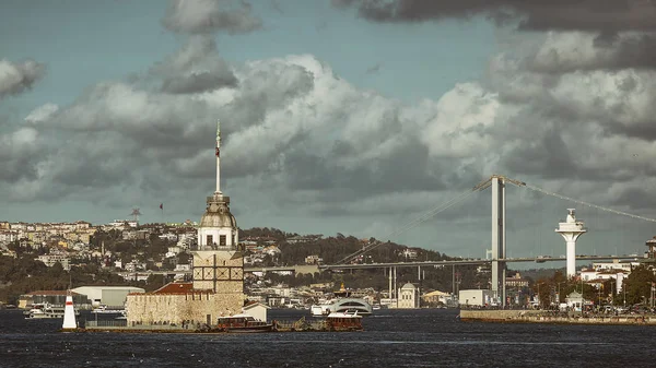 Zobacz Maiden Tower Wybrzeża Uskudar Jesieni Istanbul Turcja — Zdjęcie stockowe
