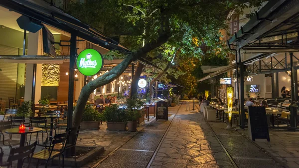 아테네 그리스 2016 사람들이 Iraklidon 아테네 그리스에 카페와 레스토랑에 — 스톡 사진