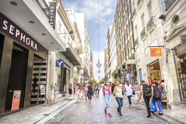 Athens Greece September 2016 People Walking Shopping Ermou Street One — Stock Photo, Image