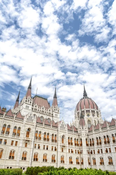 Здание Парламента Венгрии Будапешт Венгрия — стоковое фото