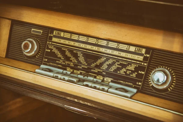 Primer Plano Una Vieja Radio — Foto de Stock