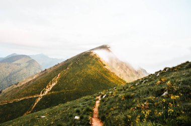 Muhteşem bir dağ manzarası