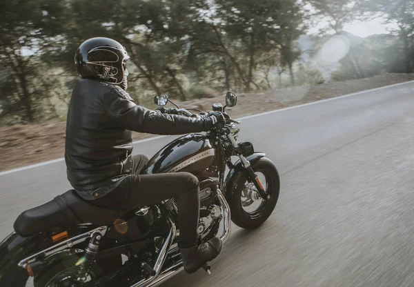 Malaga España Julio 2018 Hombre Montando Harley Davidson —  Fotos de Stock