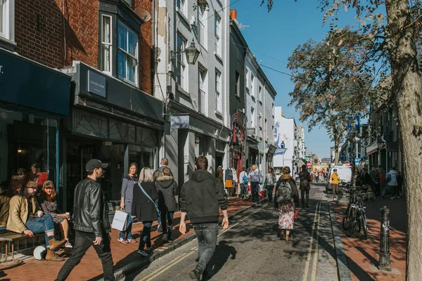 Brighton England Outubro 2018 Pessoas Andando Pelo Centro Cidade Brighton — Fotografia de Stock