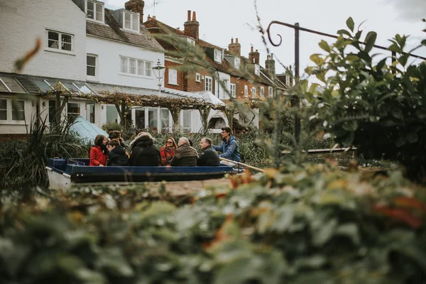 Canterbury England Outubro 2018 Pessoas Desfrutando Uma Viagem Turística Pequeno — Fotografia de Stock