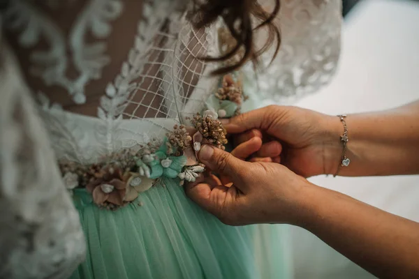 Dettaglio Dell Abito Sposa Preparazione Last Minute — Foto Stock