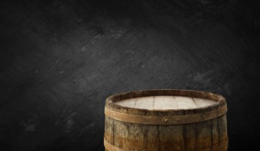 Gri grunge arka plan masaya ahşap güverte.