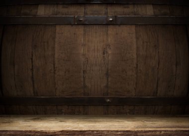 fıçının arka planı ve aşınmış eski ahşap masa.