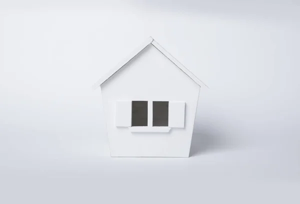 Дом Зимой Концепция Системы Отопления Холодная Снежная Погода Моделью Дома — стоковое фото