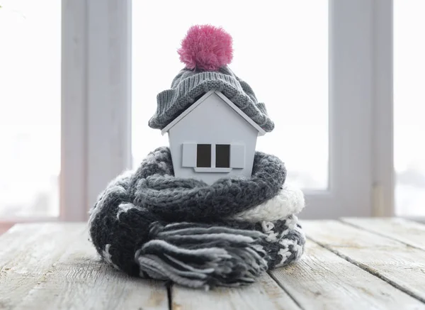 House Winter Heating System Concept Cold Snowy Weather Model House — Stock Photo, Image