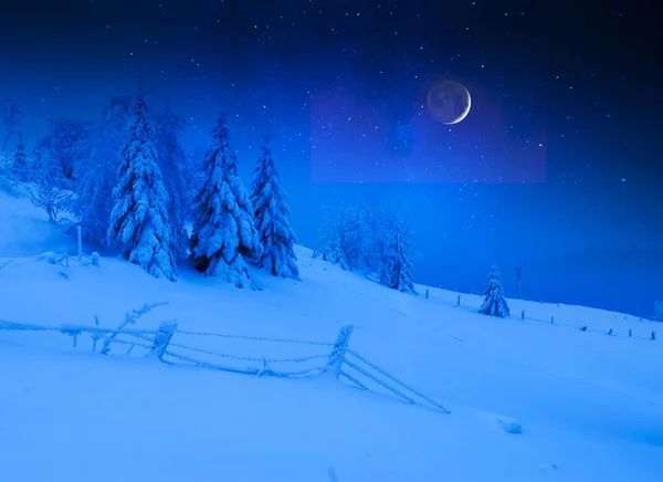 Татры Зимой Ночам Падающими Звездами Польша — стоковое фото