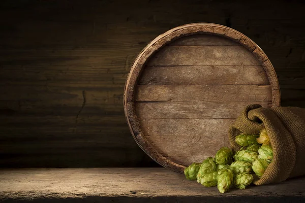 Stilleven Met Een Vat Van Bier Tapbier Glas — Stockfoto