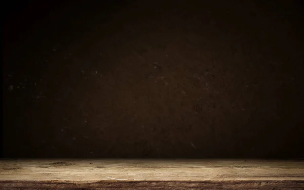 Background of barrel and worn old table of wood — Stock Photo, Image