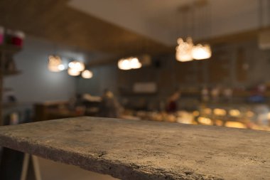 bulanık arka planını bar ve koyu kahverengi Resepsiyon alanı retro ahşap
