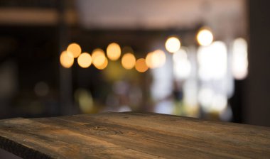 bulanık arka planını bar ve koyu kahverengi Resepsiyon alanı retro ahşap