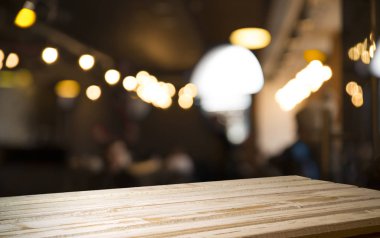 bulanık arka planını bar ve koyu kahverengi Resepsiyon alanı retro ahşap