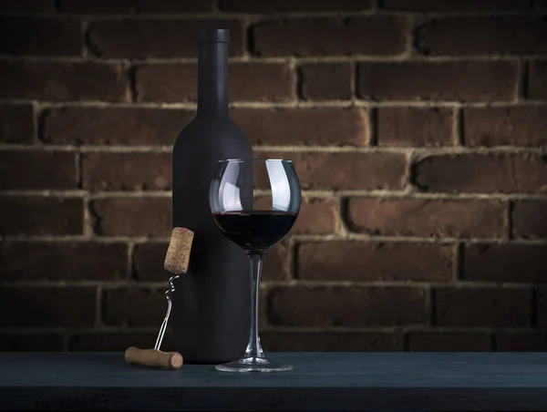Červené a bílé víno v lahvích v vinotéka — Stock fotografie