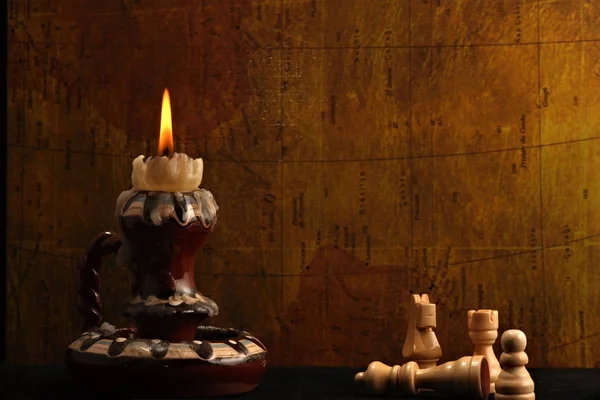 Svíčky Šachové Figurky Grunge Pozadí — Stock fotografie