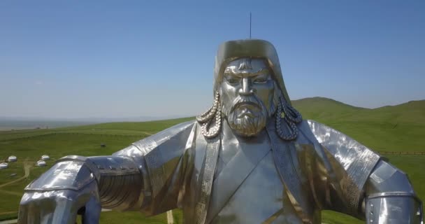 Ulan Bator Mongolei, 15. Juli 2019: Denkmal für Dschingis Khan in Ulan Bator — Stockvideo