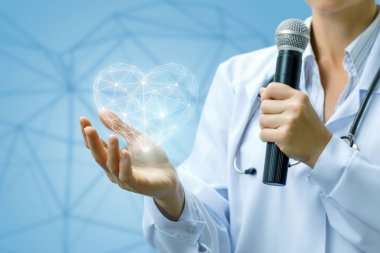 Hoparlör Doktor kalp modelini gösterir: .