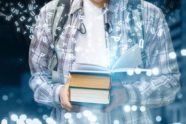 Estudante Mostrando Livros Didáticos Dos Quais Voar Letras Fundo Desfocado — Fotografia de Stock