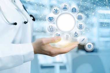 Tıbbi test doktor mavi bir arka plan üzerinde gösterir..