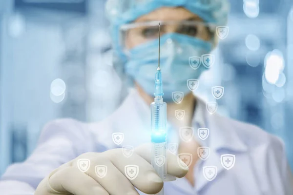 Doctor Medical Mask Holding Syringe Some Vaccine Medicine Her Hand — Stock Photo, Image