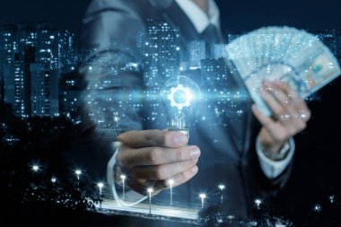 İş fikri kavramı ve finansal başarı.