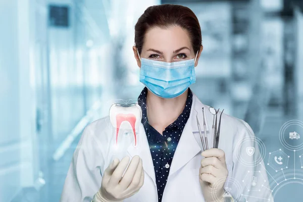 Conceito Tratamento Doenças Dentárias Durante Uma Pandemia — Fotografia de Stock