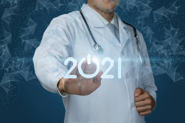 2021 Novo Conceito Saúde Médico Clica Nos Números 2021 — Fotografia de Stock