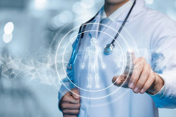 Doktor Bulanık Bir Arkaplanda Hastanın Hologramına Tıklıyor — Stok fotoğraf