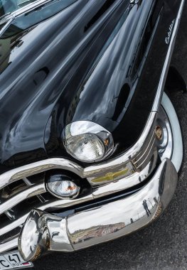 Siyah retro araba klasiği