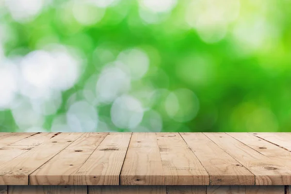 Prázdnou Dřevěný Stůl Top Zelené Bokeh Displej Fotomontáže Pro Produkt — Stock fotografie