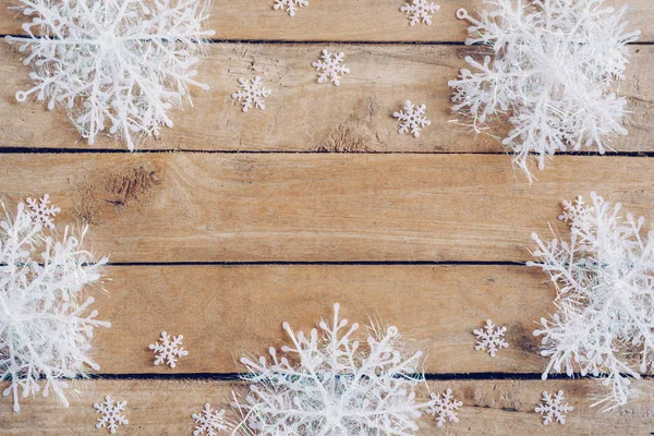 Houten Bruine Kerstmis Achtergrond Met Sneeuwvlokken Decoratie Van Kerstmis — Stockfoto