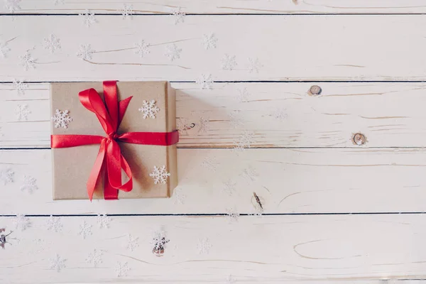 Brown Gift Box Christmas Presents White Wooden Table Background — Stock Photo, Image