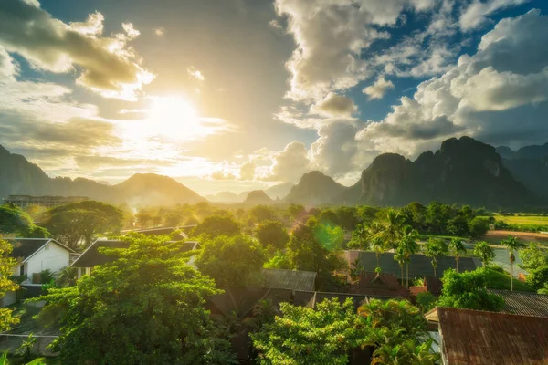 Paisaje Vista Hermosa Puesta Sol Vang Vieng Laos — Foto de Stock