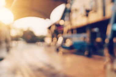 Ufuk gün st yürüme kalabalık insan Vintage sesi bulanık