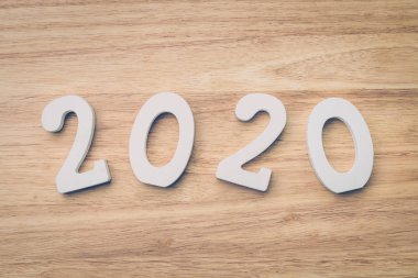 İş ve tasarım konsepti - mutlu yeni y için ahşap numarası 2020