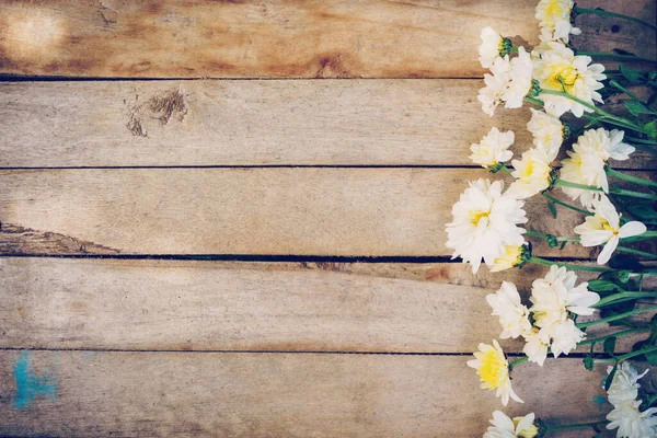 Flowers Old Grunge Wooden Table Texture Background Copy Space — Stock Photo, Image