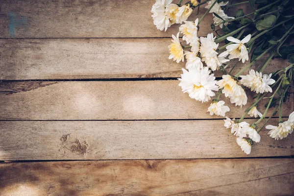 Flowers Old Grunge Wooden Table Texture Background Copy Space — Stock Photo, Image