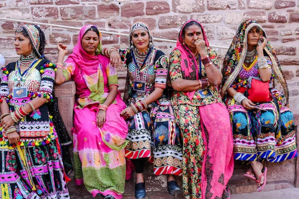 Jodhpur Rajasthan Indien Oktober 2018 Frauen Traditioneller Rajasthani Kleidung Mehrangarh — Stockfoto