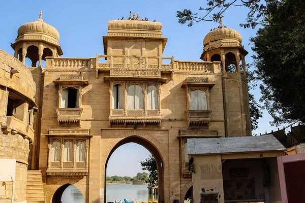 Entréporten Till Gadisar Lake Konstgjord Vattenreservoar Jaisalmer Byggd Den Första — Stockfoto