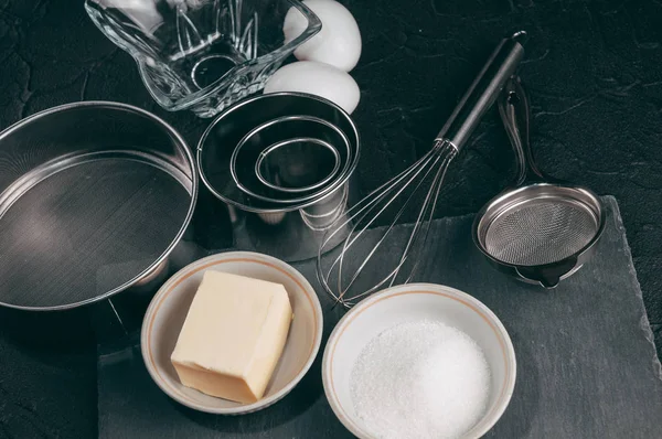 Ingredients Dishes Black Concrete Table Corolla Also Lies Filled Flour — Stock Photo, Image