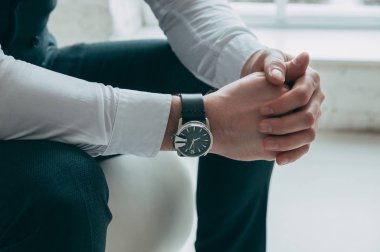 Birlikte, elinde tutmak - elele pahalı ve şık izlemek, yan görünüm patronu'nun kırpılmış görünümü