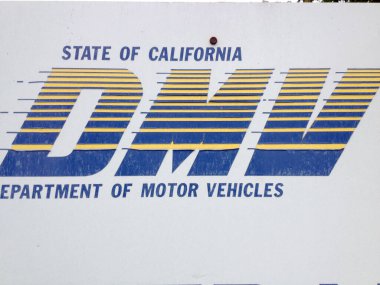 Motorlu Taşıtlar Departmanı California giriş işareti
