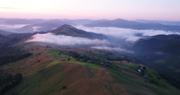 Nsansız Hava Aracı Karpat Dağları Görüyor Ukrayna Nın Güzel Doğası — Stok video
