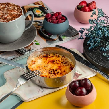 Türkçe geleneksel lezzet masada