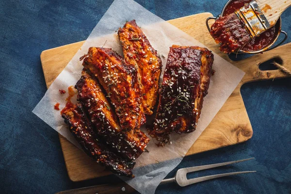 Smoked Roasted Pork Ribs Blue Background Barbeque Spicy Ribs Traditional — Stock Photo, Image